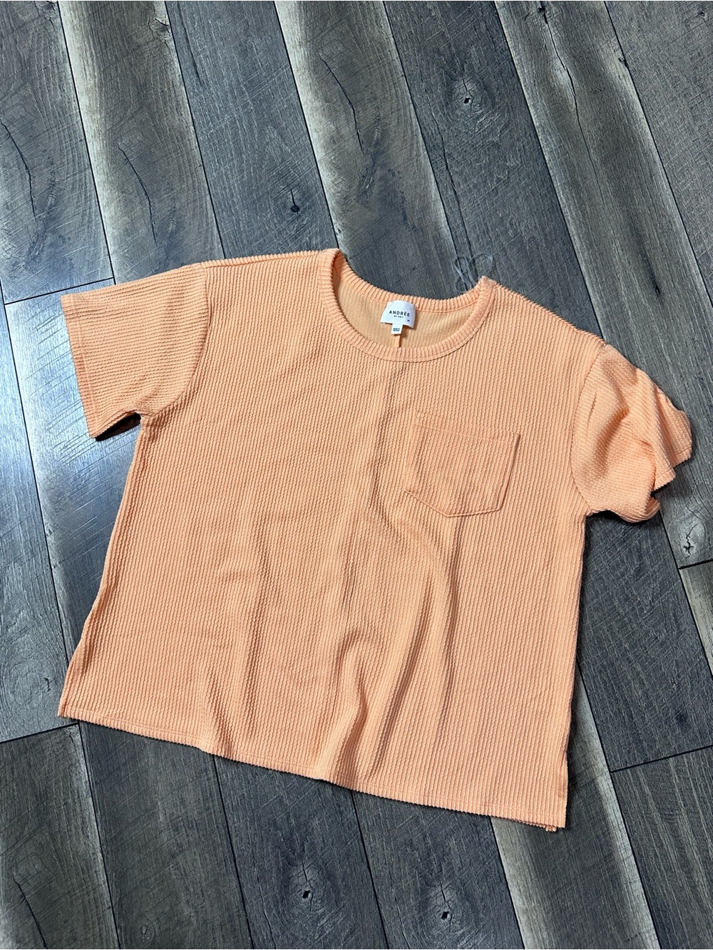 Andree by Unit Orange Short Sleeve Top